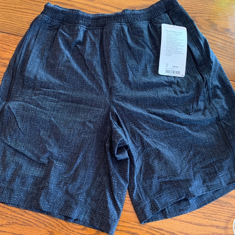 Black/Blue Lululemon Shorts- Pace Breaker Short 7”
